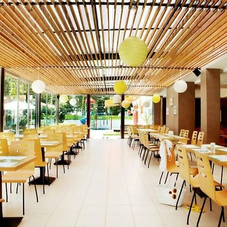 Green Park Hotel Golden Sands Ngoại thất bức ảnh