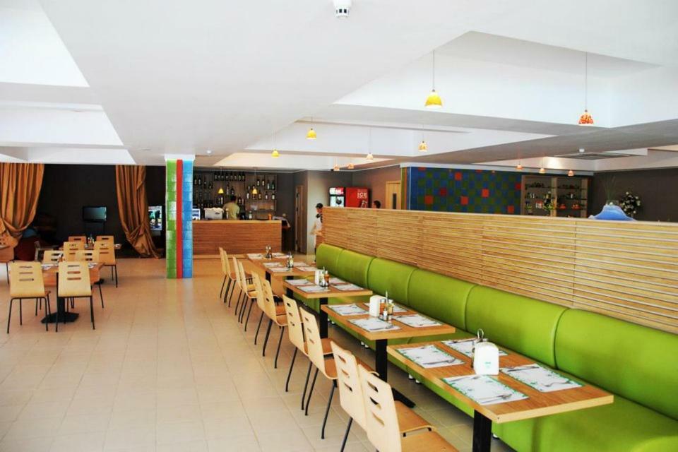 Green Park Hotel Golden Sands Ngoại thất bức ảnh