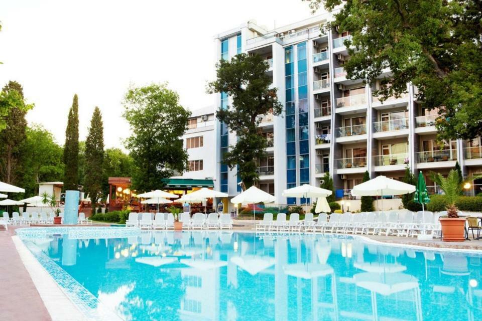 Green Park Hotel Golden Sands Ngoại thất bức ảnh